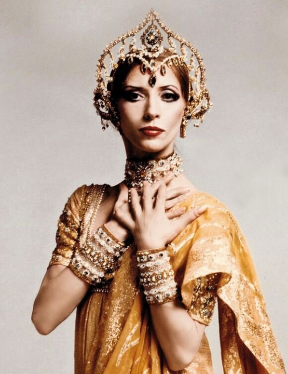 «Кто бы мог подумать, что наша Наташка останется»: как балерина Макарова бросила СССР, мать и театр, а потом сама устроила Барышникова в Америке