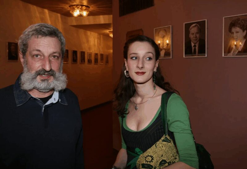 «Мне казалось, я недостойна родителей»: как дочь Любови Полищук, сыгравшая Раневскую, прошла через боль развода и нашла счастье спустя 23 года