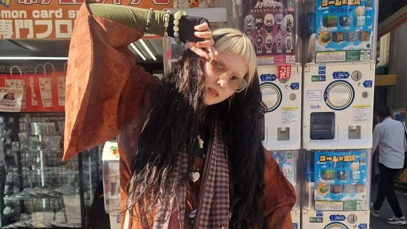 Тайный избранник Глюкозы: 28-летний бизнесмен и 18-летняя дочь звезды