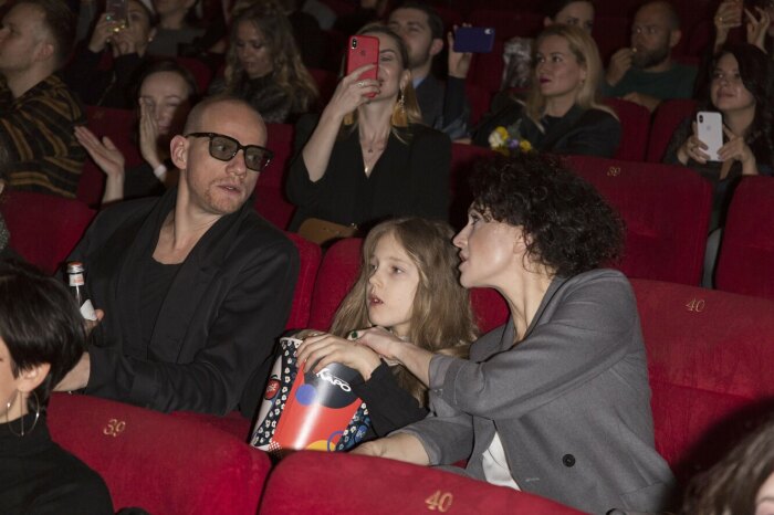 «Он был женат, а я — безумно влюблена»: Ксения Раппопорт увела трех мужчин, но так и не нашла покоя