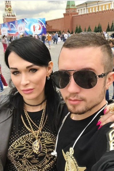 Артем Бесов стал последней любовью ведьмы
