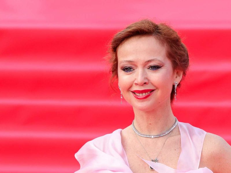 Елена Захарова: трагедии и одиночество в 50 лет