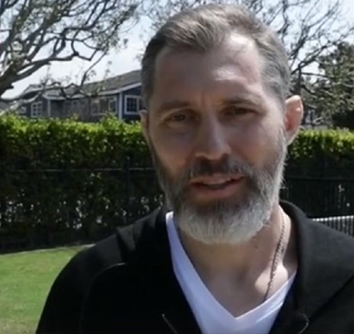 «Она забрала у меня все!»: почему хоккеист Фролов так и не женился на Началовой, а её семья проиграла суд за квартиру