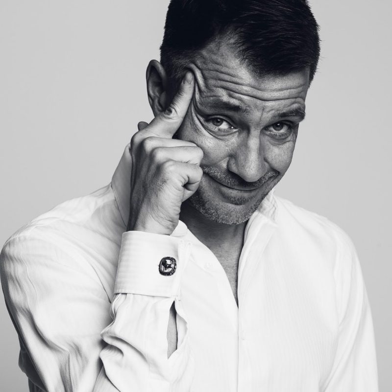 «Актёр — это диагноз»: как смерть отца и поэта-убийцы повлияли на Кирилла Гребенщикова, и почему он прячет семью от публики