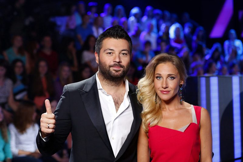 «Непонятный и предвзятый»: почему зрители ополчились на 44-летнего Алексея Чумакова?