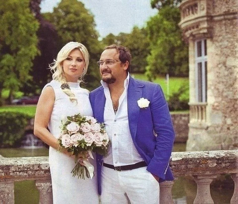 «Она не знала, что я женат»: как 55-летний Газманов добивался любви, а 23-летний Леонтьев нашёл единственную на 53 года