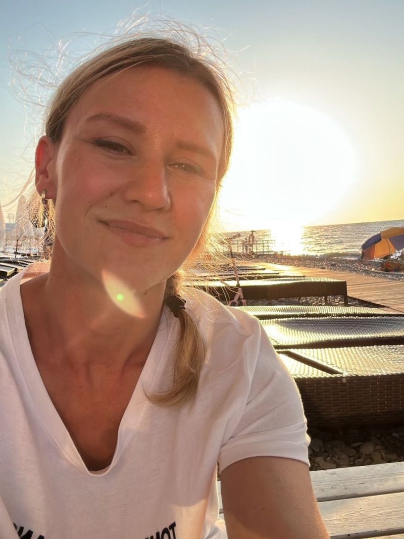 «Я не понимала, кто я вне спорта»: как материнство изменило жизнь фигуристки Татьяны Волосожар, родившей троих детей до 35 лет