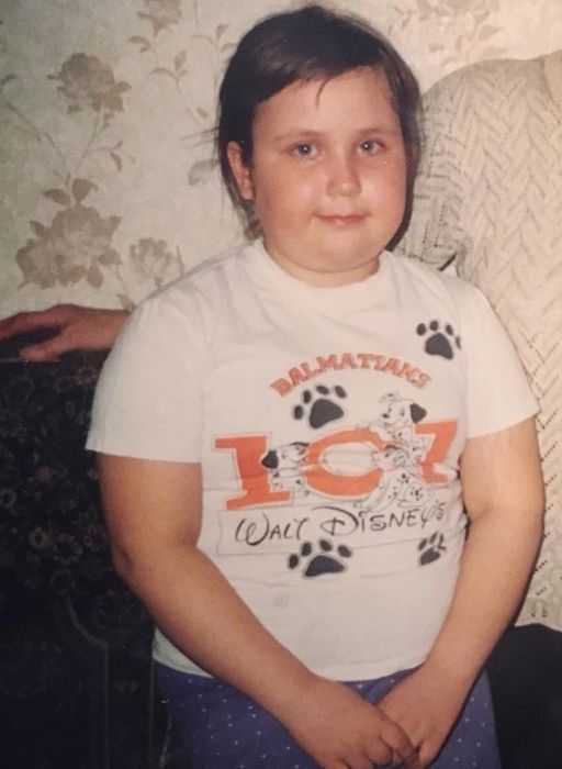 Учила внучку Пугачёвой, пережила травлю и набрала 30 кг: её путь к звёздам