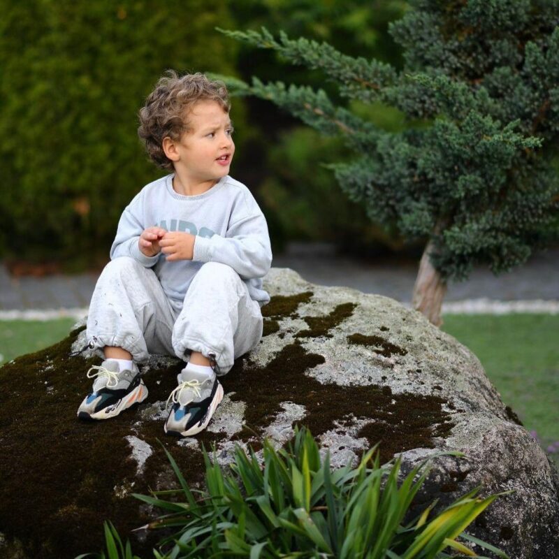 «Копия отца!»: как спустя 4 года выглядит сын Кэти Топурии от бизнесмена-дипломата