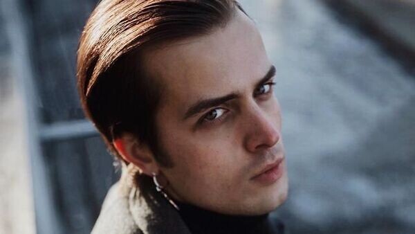 «Я был вынужден покинуть страну»: как внуки Софии Ротару сбежали из Украины и теперь купаются в роскоши за границей