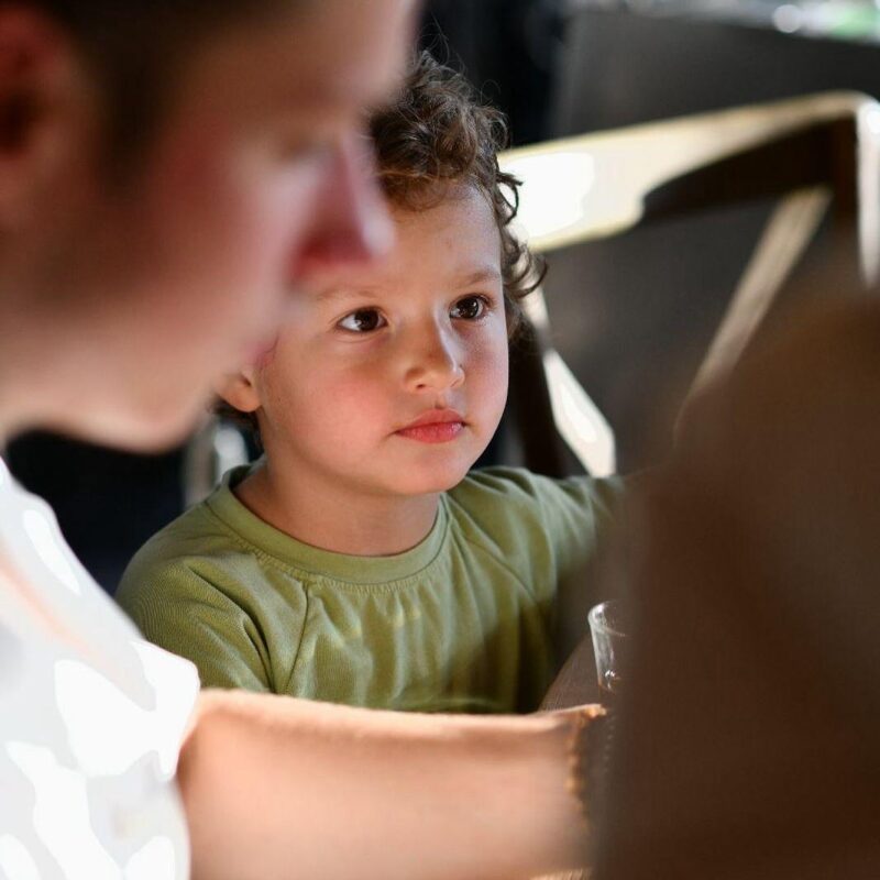 «Копия отца!»: как спустя 4 года выглядит сын Кэти Топурии от бизнесмена-дипломата