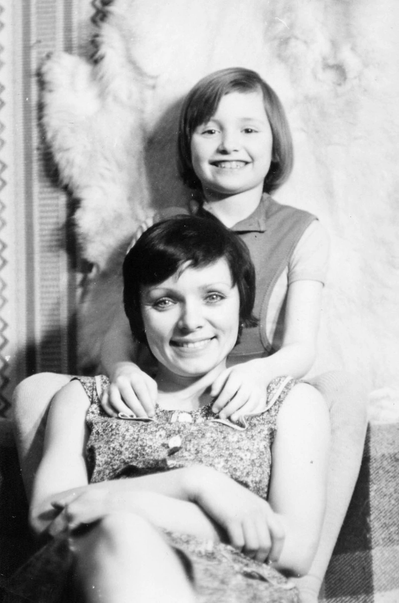 «Отец моих детей умер»: что скрывает Диана Арбенина, и зачем она поссорилась с Гай Германикой?