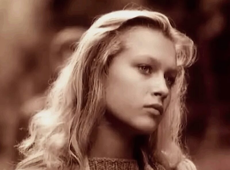 «Он водитель, но очень богатый»: как Олеся Судзиловская после расставания с актером обрела счастье с миллионером и родила двоих сыновей?