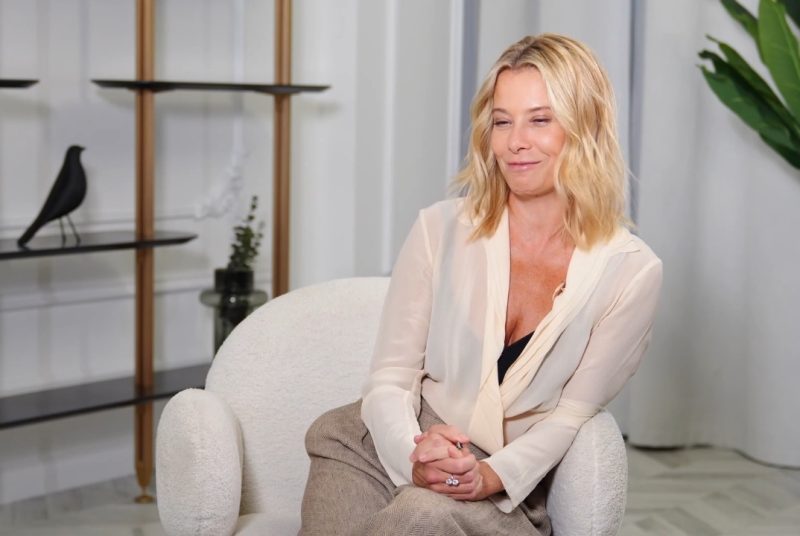 «Я не собиралась замуж»: как 25-летняя Юлия Высоцкая покорила 61-летнего Андрея Кончаловского и прожила с ним 30 лет?