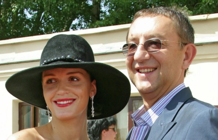 «Она ушла от него к молодому»: почему 43-летняя Слава судилась с ТВ и лечится от «биполярки»