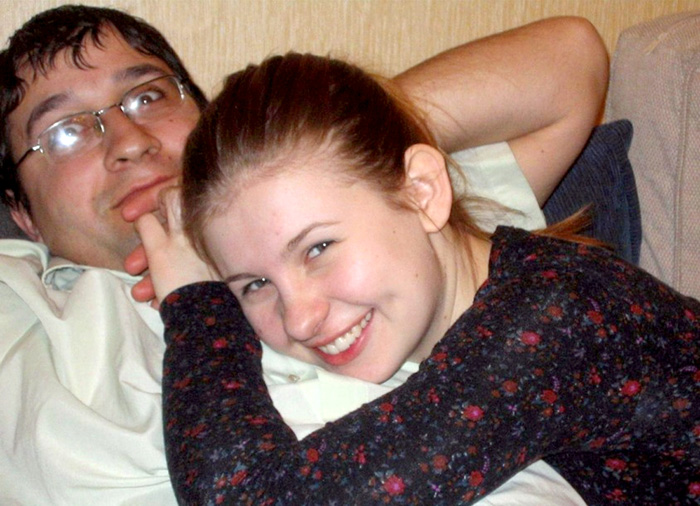 «В этой постели побывала вся страна!»: как Анна Цуканова-Котт, спустя 18 лет, сбежала от мужа к известному продюсеру