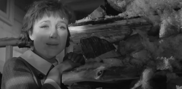 «Поцелуй пришлось снимать 15 раз»: как "Девчата" ломали судьбы и карьеры актеров