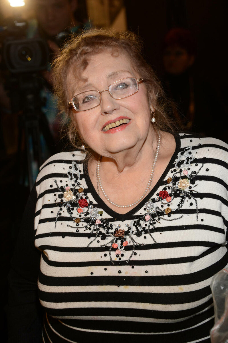 «Он мог бы уделять ей больше внимания»: как сложилась судьба старшего сына Марины Полицеймако, о котором мало кто знает