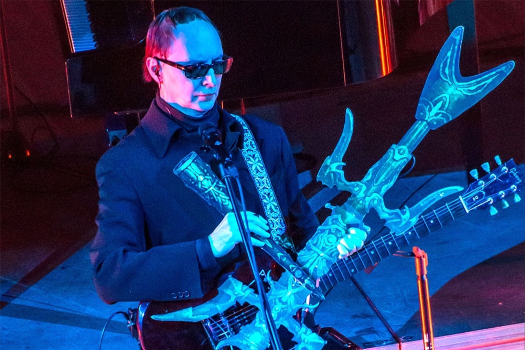 87c0ff2be331a9d2da1079dd1d4e6f53