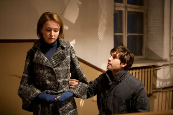 «Я вся светилась от счастья»: как наследница знаменитой династии Анна Тараторкина ушла с экранов ради второго брака в 41 год