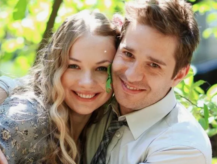 Елена Аросьева на съёмках фильма «Последний кордон» с Александром Ратниковым