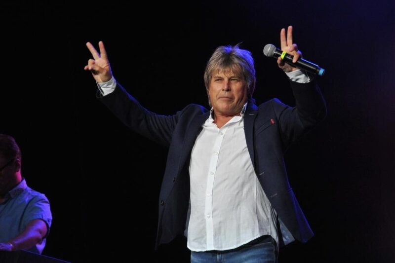 «Он не святой!»: 71-летний Алексей Глызин пережил драму с внебрачной дочерью и анорексией