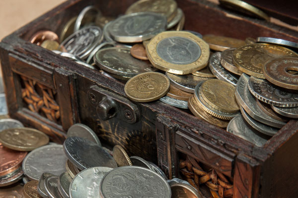 Скупка старинных монет: что влияет на стоимость?