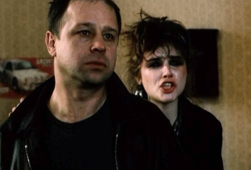 Народный артист Владимир Ильин в одном из своих знаковых фильмов «Авария — дочь мента» с Оксаной Арбузовой.