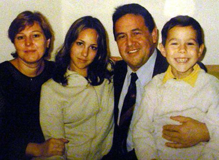 Ренат Ибрагимов с Альбиной, своей второй супругой, и детьми.