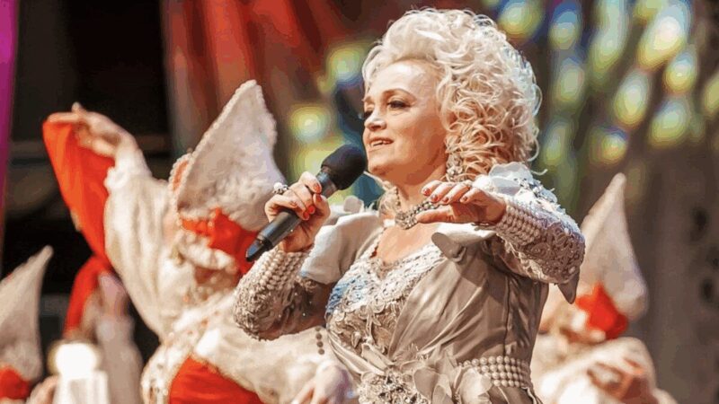 Певица Надежда Кадышева переживает новую волну популярности, особенно среди молодёжи.