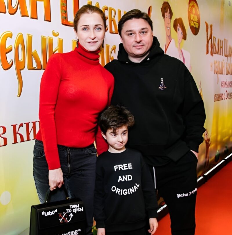 С сыном Лукой