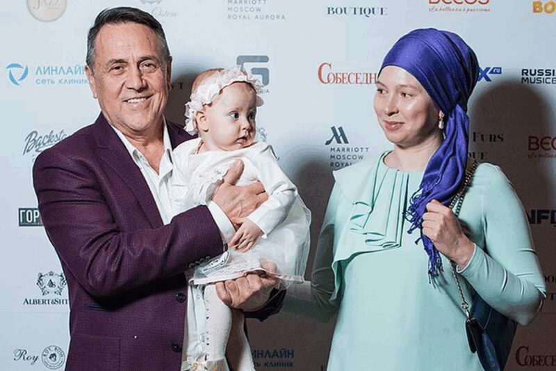 Восемь детей прославленного баритона от трёх браков.