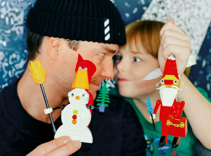 Максим Матвеев и сын Андрей: отец и старший сын за общим занятием.