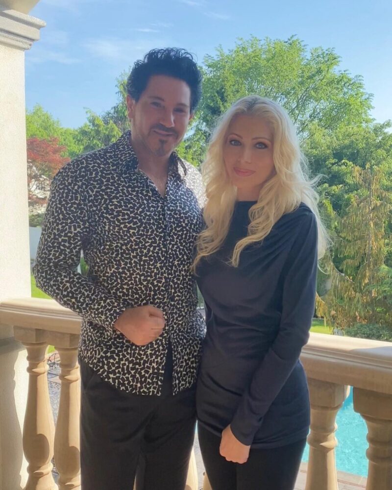 «Он чудом выжил»: куда исчез обладатель четырех «Золотых граммофонов» Авраам Руссо, и как выглядит его 19-летняя дочь?