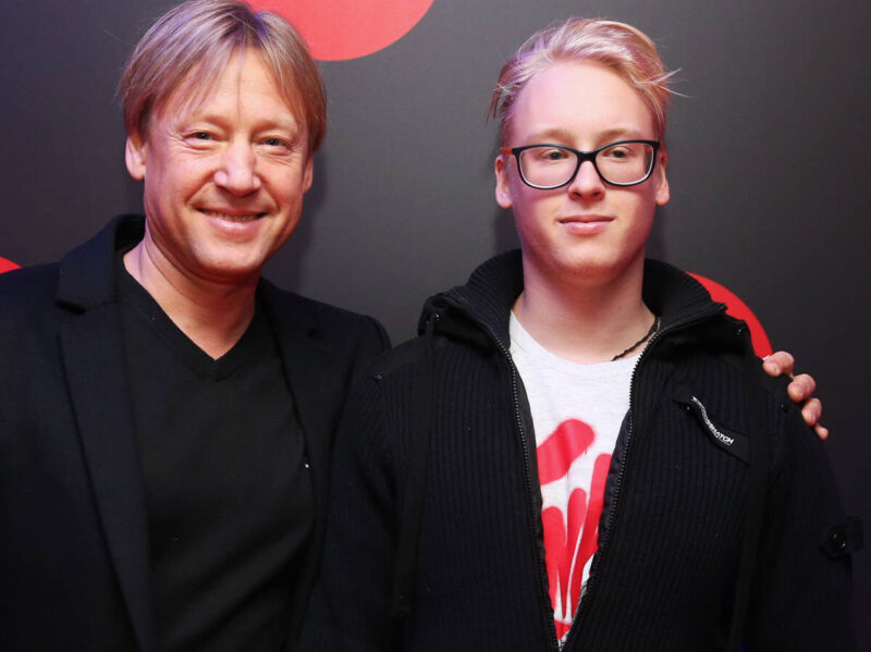 «Природа отдохнула»?: как выглядят сыновья российских знаменитостей, и кто из них смог «переплюнуть» отца