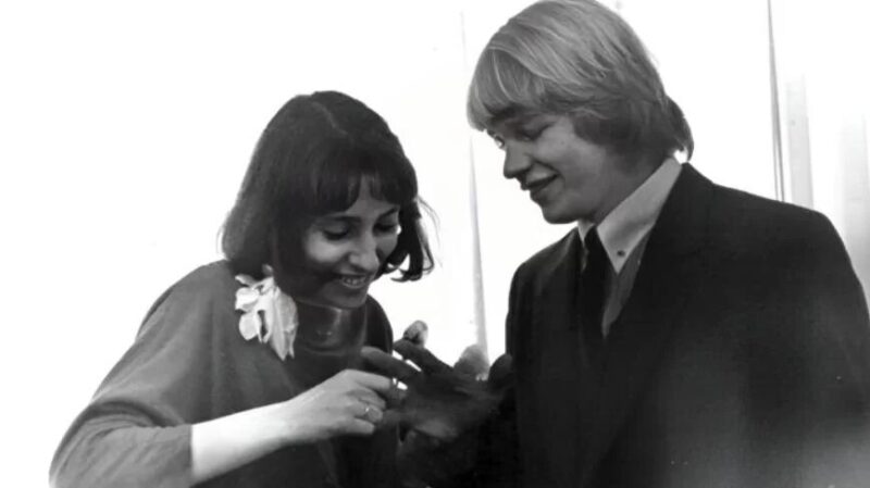 «Не из разряда номенклатурных бабушек»: как выглядит 38-летний сын Юлии Рутберг от Александра Кузнецова и его семья