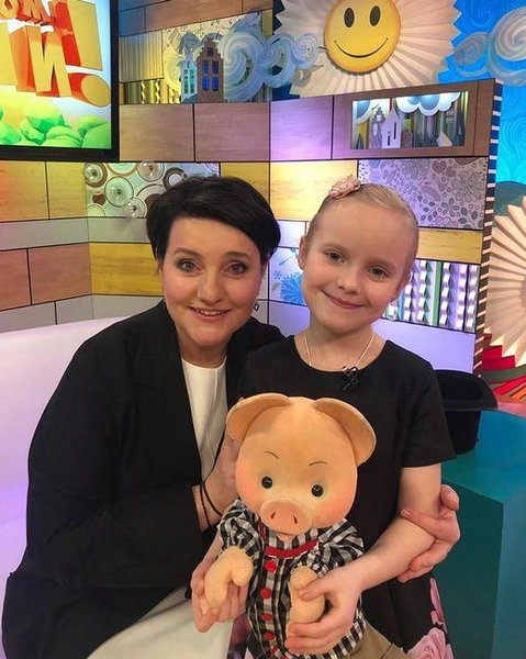 Дочка Клара растет творческой личностью