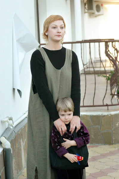 Анна Мария говорила, что мать любила пить и бить ее под композиции российских рок-звезд