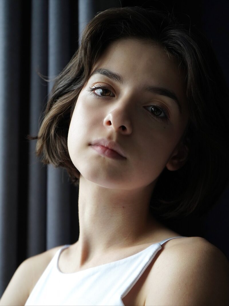 «Он был женат»: как дочь Ольги Красько, рожденная от женатого режиссера, покоряет кино под другим именем