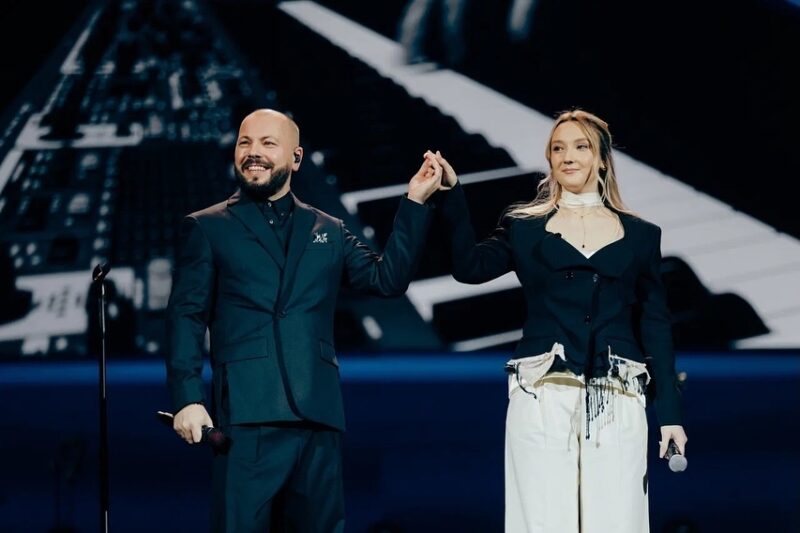 «Ради детей не позволил себе сломаться»: трагедия артиста Ярослава Сумишевского, потерявшего жену в 2021 году