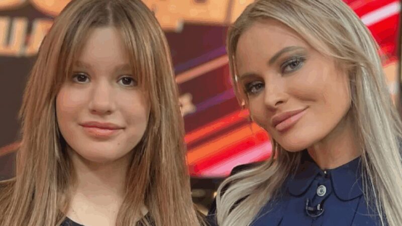 Полина и Дана Борисова до ринопластики.