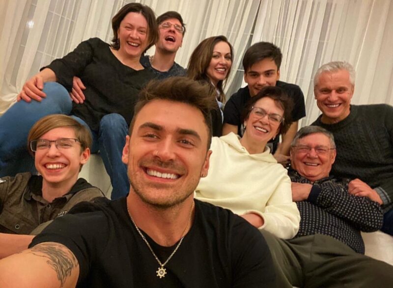 41-летний виртуоз скрывал счастье 20 лет: кто она — загадочная супруга Петра Дранги и почему об их дочери узнали лишь в 2025 году?