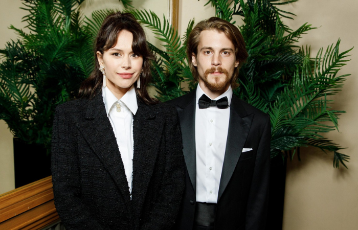 Иван Янковский женился на Диане Пожарской вскоре после начала отношений.