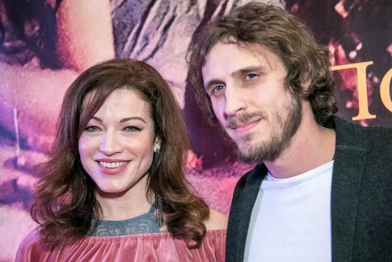 Алена Хмельницкая и Александр Синюшин.