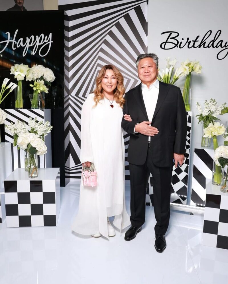 «Он прямо намекал, что я себя запустила»: как «нелюбимый» муж заставил Аниту Цой похудеть на 52 кг, а потом она снова набрала 30