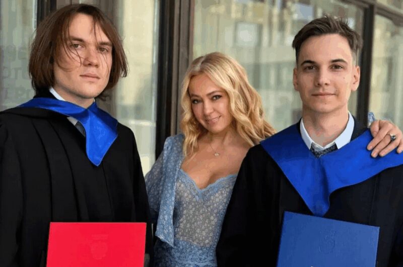 «Это жуткое преступление»: как 23-летний сын Яны Рудковской не простил родную мать, а биологическую маму лишили первенца на 3 день жизни