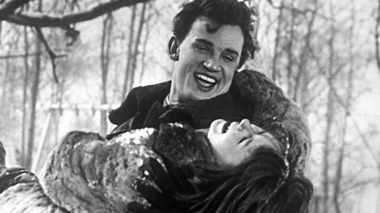 «Мне показалось, будто я умер»: почему Евгений Урбанский не дожил до рождения дочери всего 3 месяца