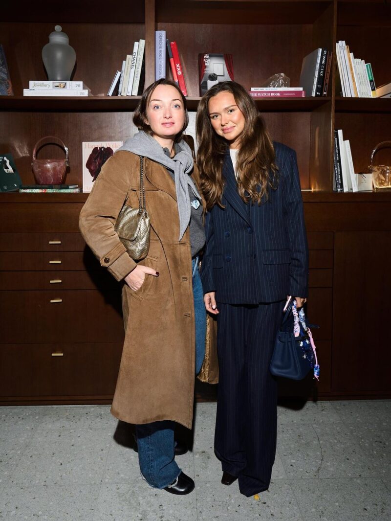 «Она не прячется, а просто живёт»: как сложилась судьба старшей дочери Елены Маликовой, Ольги Изаксон?