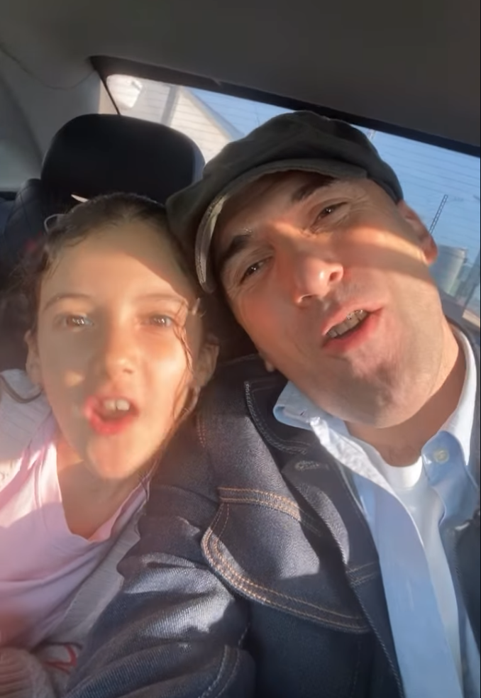 «Не успел оглянуться, уже 3 класс»: как живёт 8-летняя дочь Евгения Папунаишвили после его второго брака