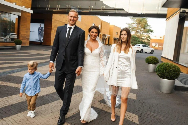 На торжестве присутствовали Алина и маленький Гектор